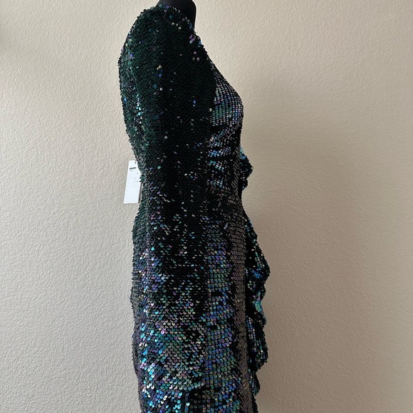 Lavish Alice mermaid Sequin One Shoulder Ruffle front Cocktail Dress Sz 2, Trend - Picture 5 of 12